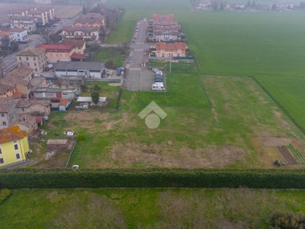 terreno edificabile in vendita a Parma in zona San Pancrazio