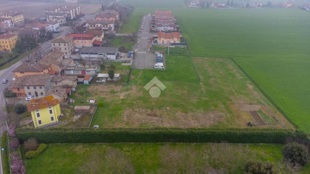 terreno edificabile in vendita a Parma in zona Fognano
