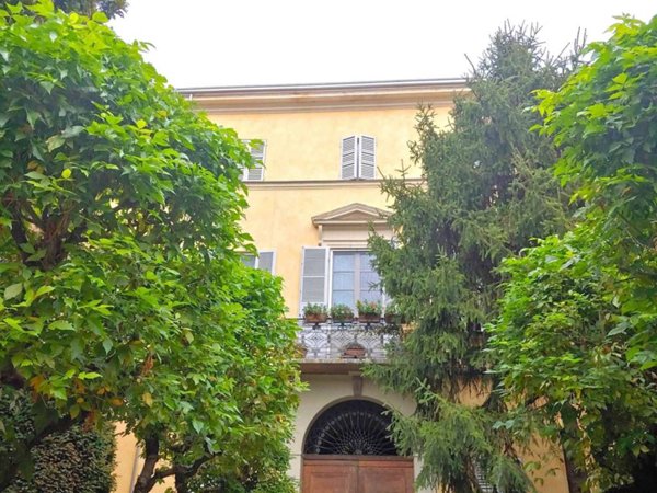 appartamento in vendita a Parma in zona Centro Storico