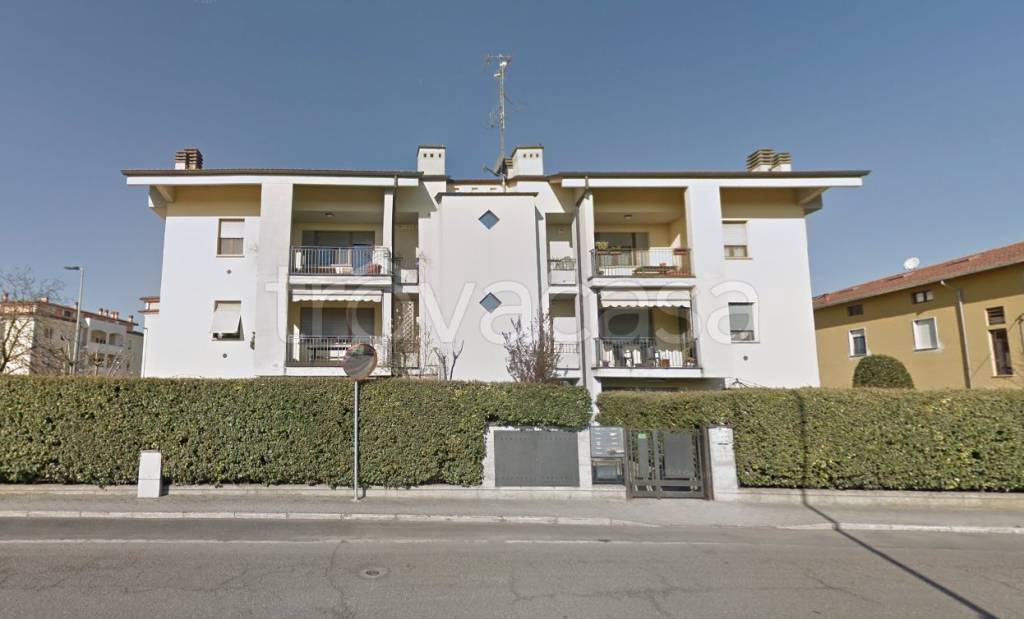 appartamento in vendita a Parma in zona Vigatto