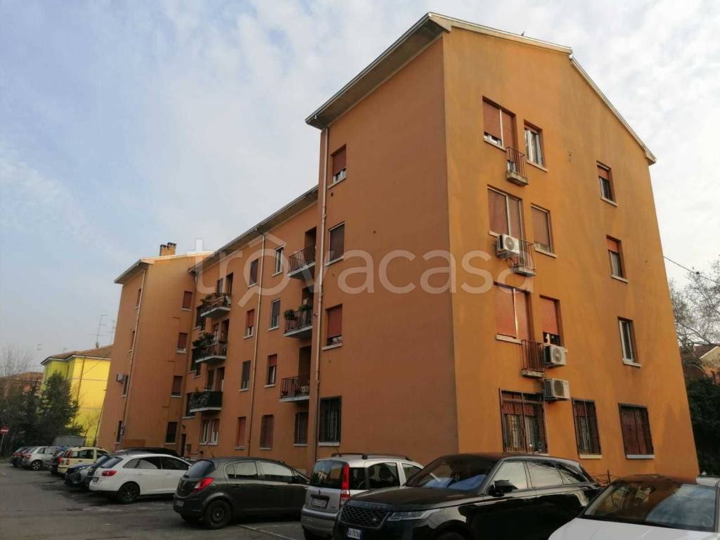 appartamento in vendita a Parma in zona San Leonardo