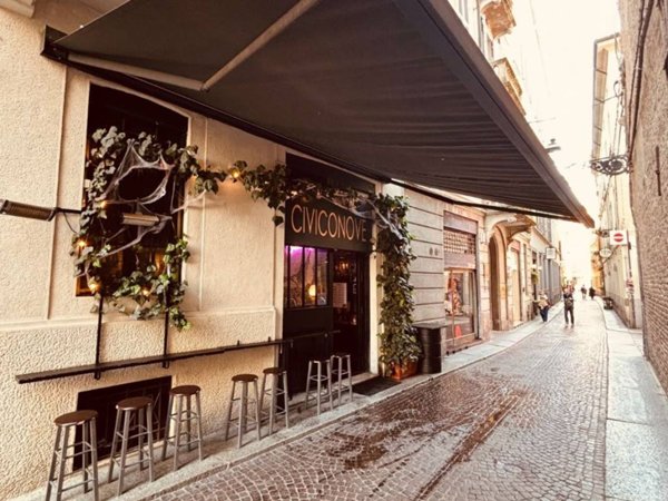 negozio in vendita a Parma in zona Centro Storico