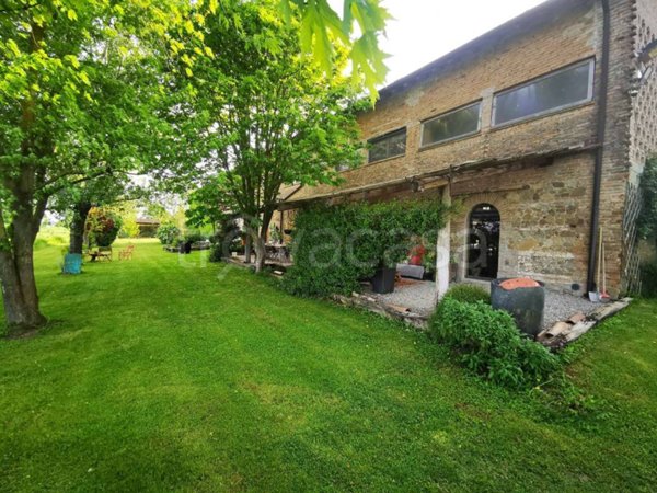 casa indipendente in vendita a Parma in zona San Martino / Paradigna