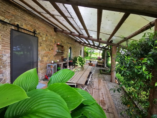 casa indipendente in vendita a Parma