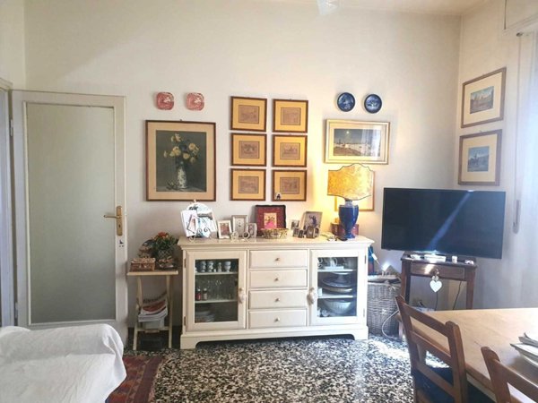 appartamento in vendita a Parma in zona Centro Storico