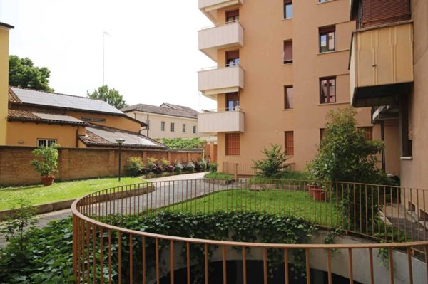 appartamento in vendita a Parma in zona Centro Storico