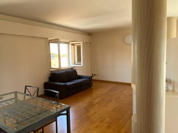 appartamento in vendita a Parma in zona Centro Storico