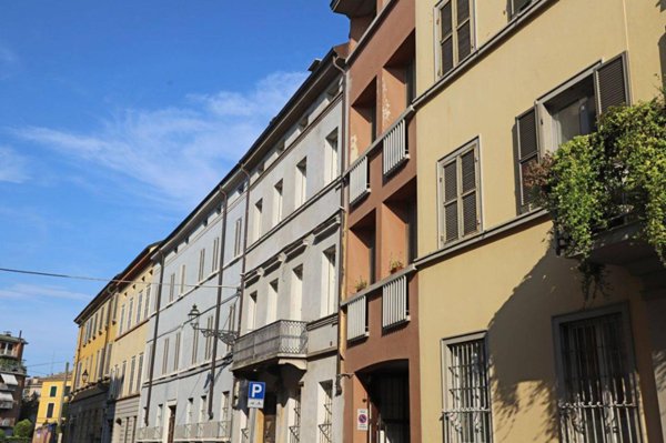 appartamento in vendita a Parma in zona Centro Storico