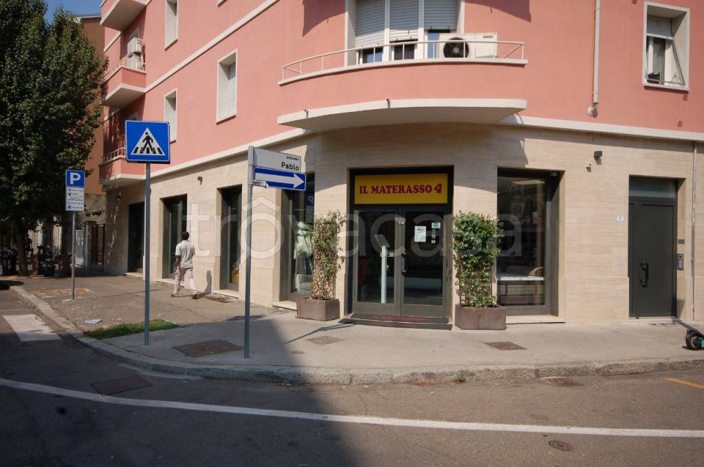 negozio in vendita a Parma in zona Pablo