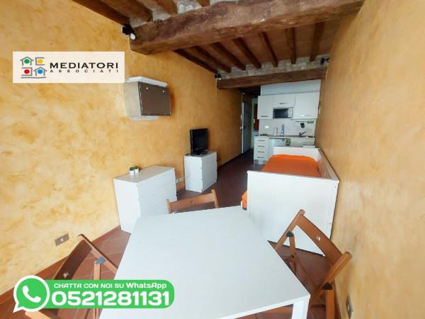 appartamento in vendita a Parma in zona Centro Storico