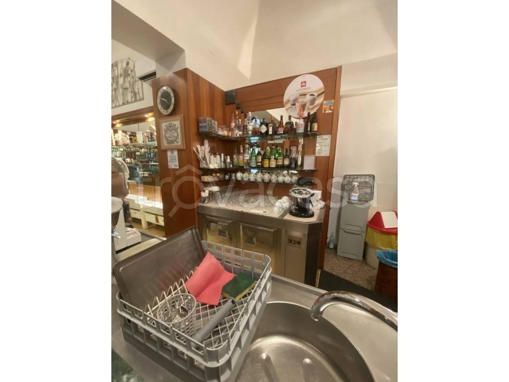negozio in vendita a Parma in zona Centro Storico