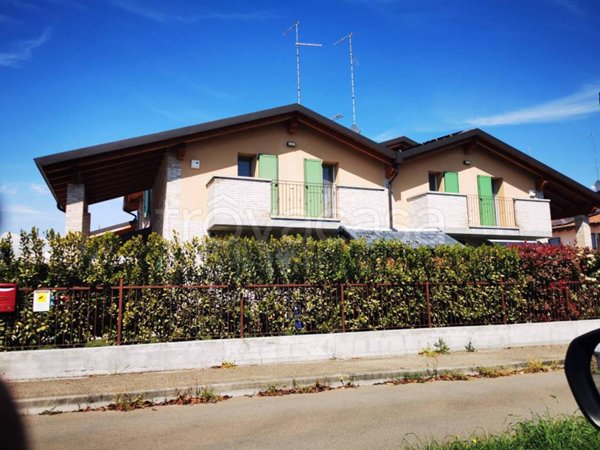 casa indipendente in vendita a Parma in zona Corcagnano