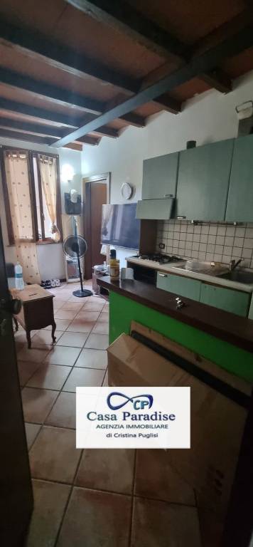 appartamento in vendita a Parma in zona Centro Storico