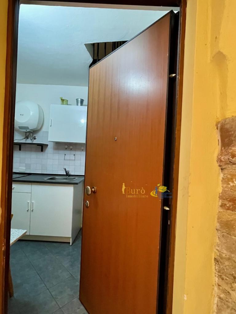 appartamento in vendita a Parma in zona Oltretorrente