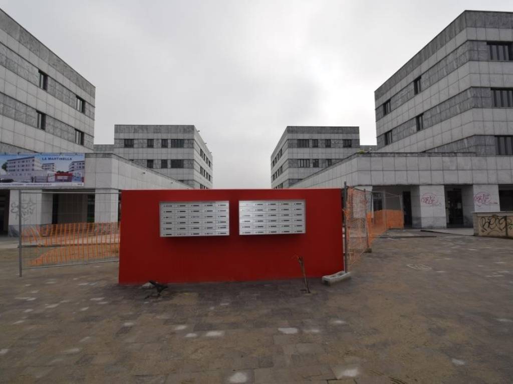 ufficio in vendita a Parma in zona Montanara