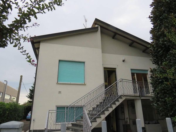 casa indipendente in vendita a Parma in zona Pilastrello