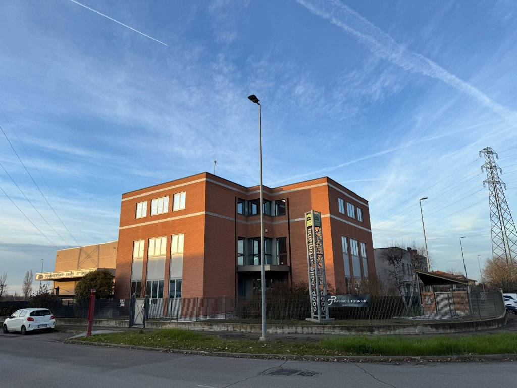 ufficio in vendita a Parma