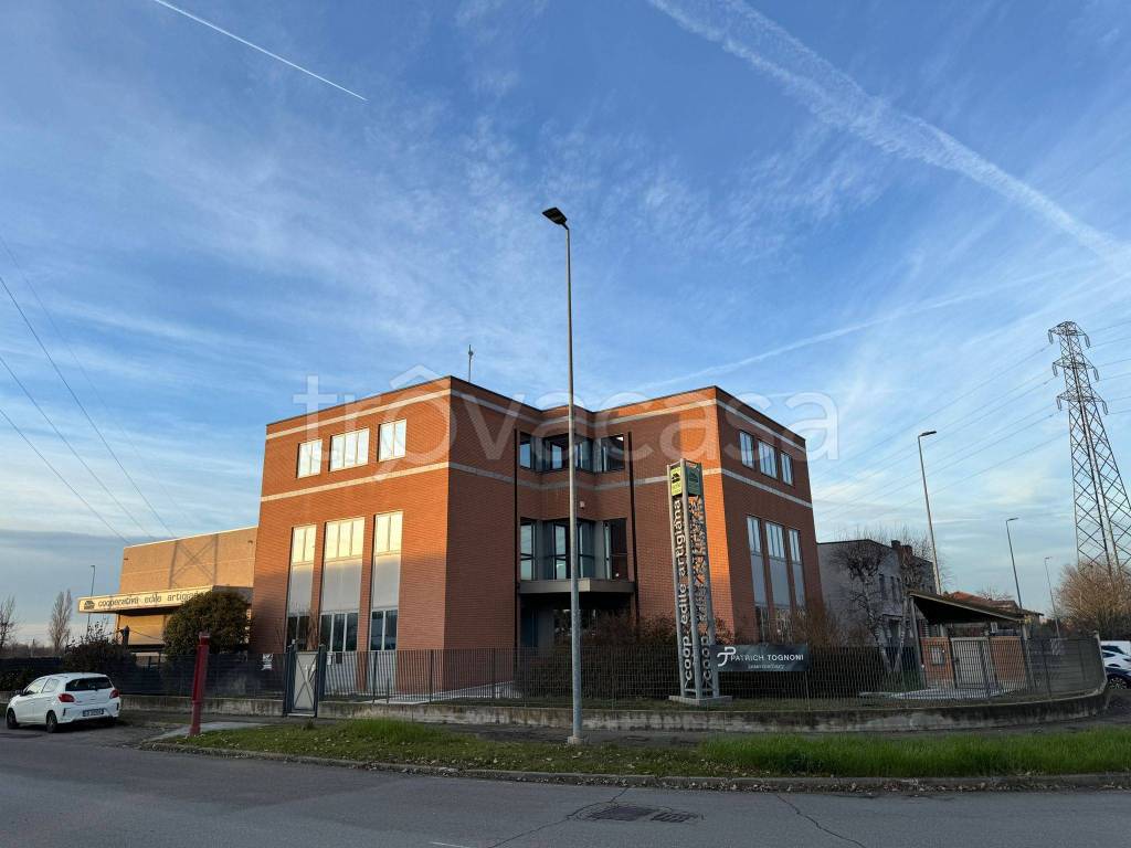 ufficio in vendita a Parma