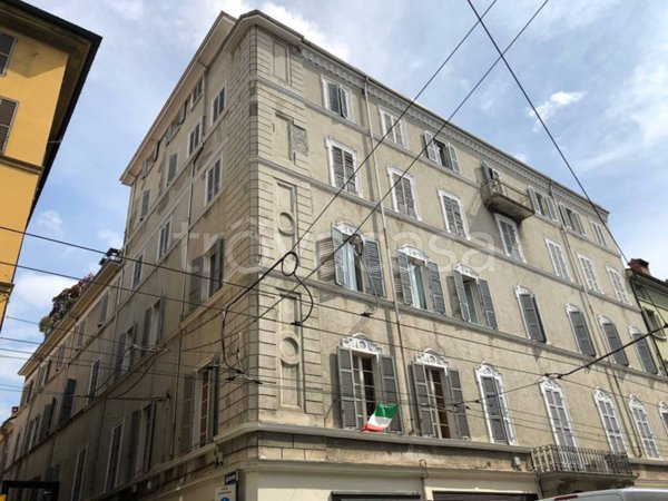 appartamento in vendita a Parma in zona Centro Storico