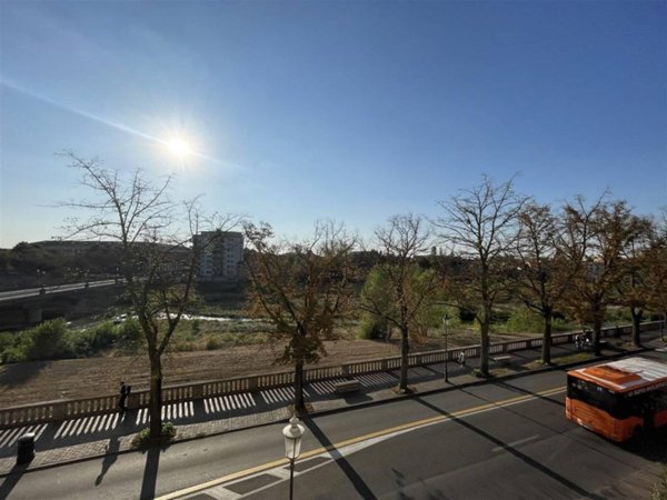 appartamento in vendita a Parma in zona Centro Storico