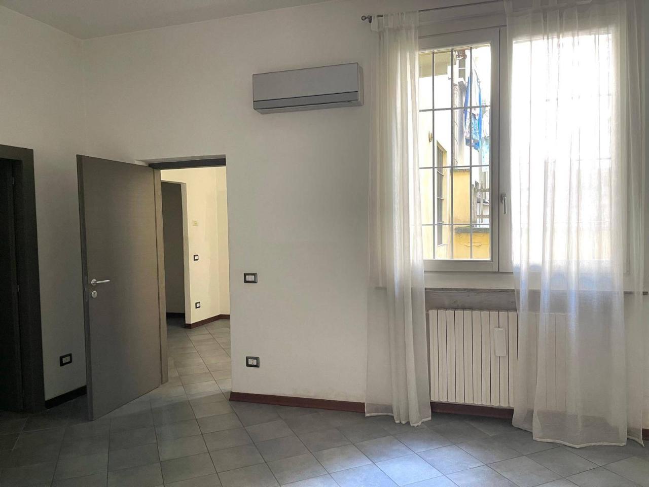 appartamento in vendita a Parma in zona Centro Storico
