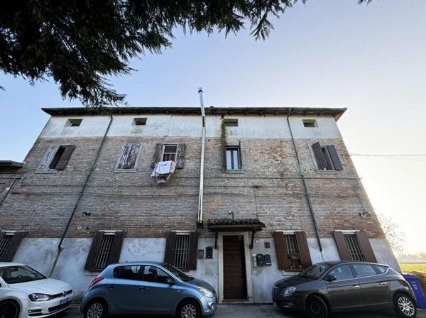 appartamento in vendita a Parma in zona Baganzola