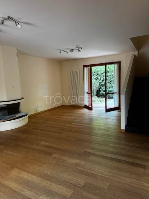 casa indipendente in vendita a Parma in zona San Leonardo