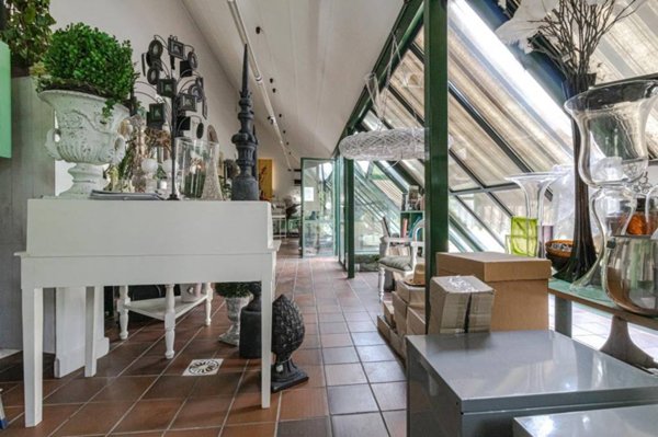 negozio in vendita a Parma in zona Pilastrello