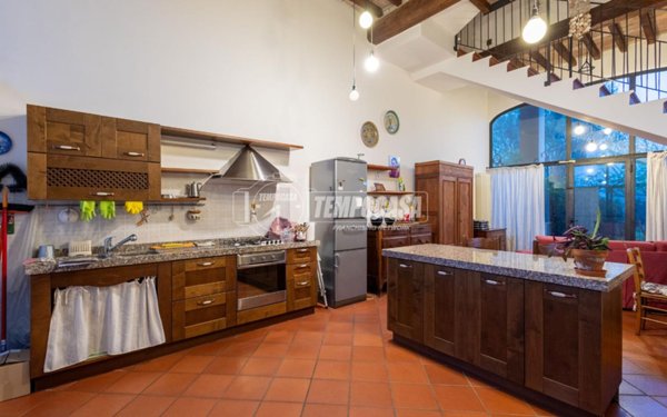 casa indipendente in vendita a Parma in zona Pedrignano