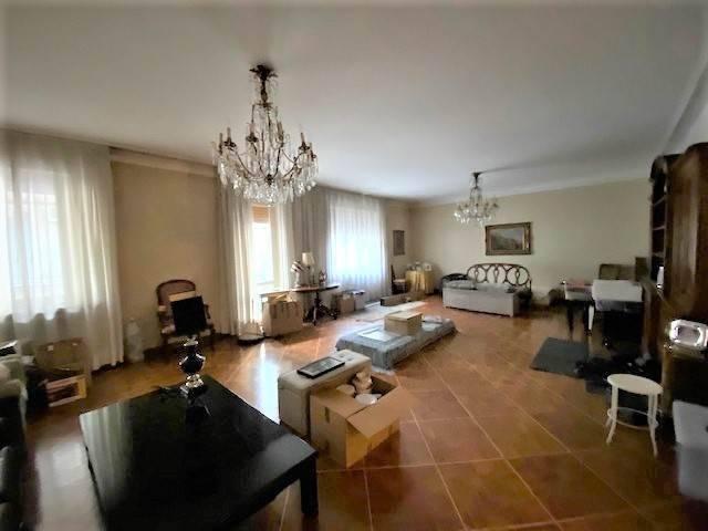 appartamento in vendita a Parma in zona Centro Storico