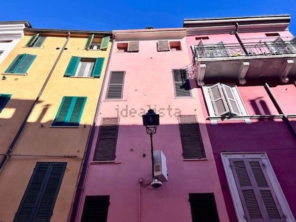 appartamento in vendita a Parma in zona Centro Storico