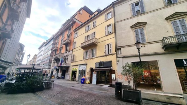 appartamento in vendita a Parma in zona Centro Storico