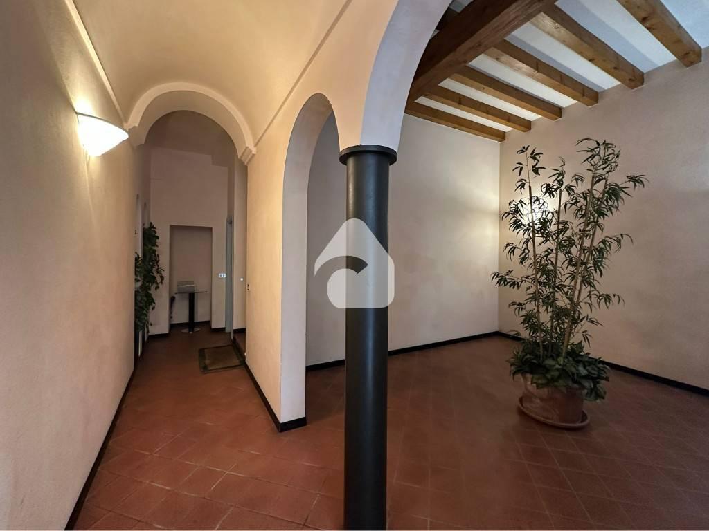 appartamento in vendita a Parma in zona Centro Storico