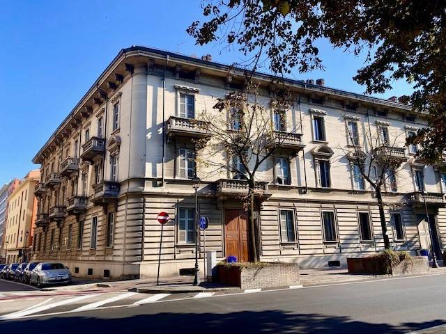 appartamento in vendita a Parma in zona Centro Storico