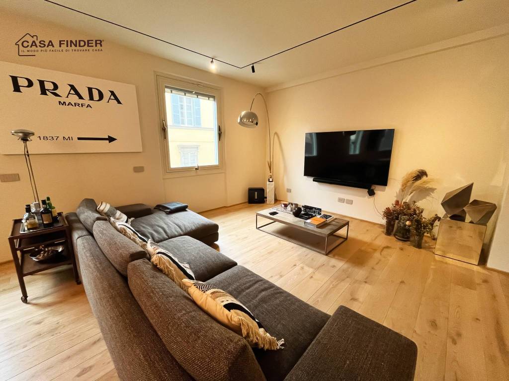 appartamento in vendita a Parma in zona Centro Storico