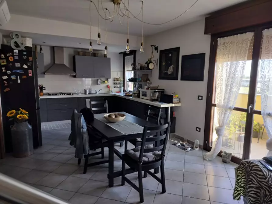appartamento in vendita a Parma in zona Roncopascolo