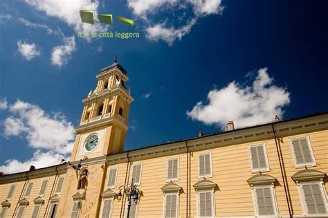 intera palazzina in vendita a Parma in zona Centro Storico
