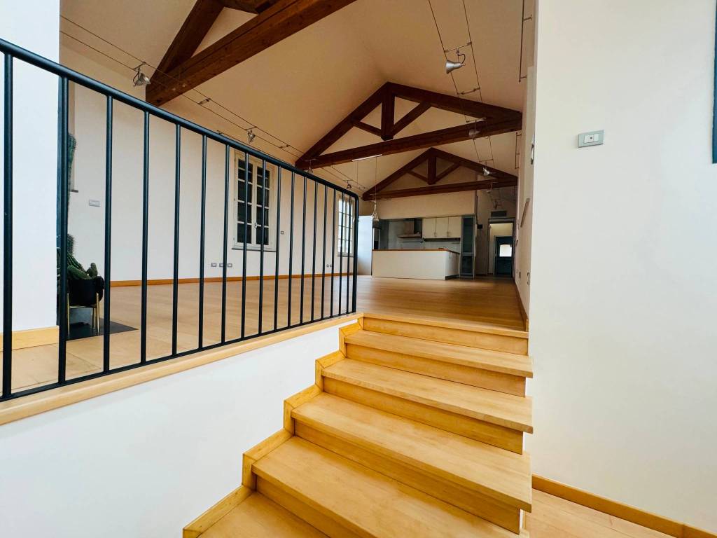 appartamento in vendita a Parma in zona Centro Storico