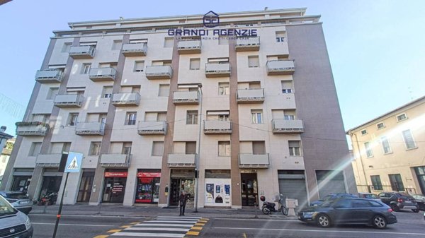 appartamento in vendita a Parma in zona San Leonardo