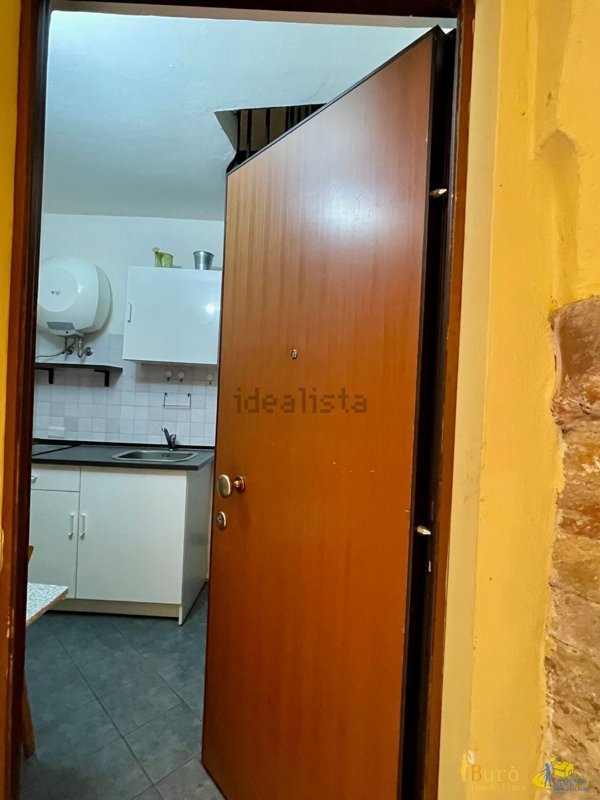 appartamento in vendita a Parma in zona Oltretorrente
