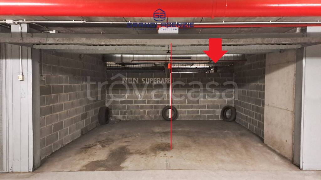 casa indipendente in vendita a Parma in zona Centro Storico