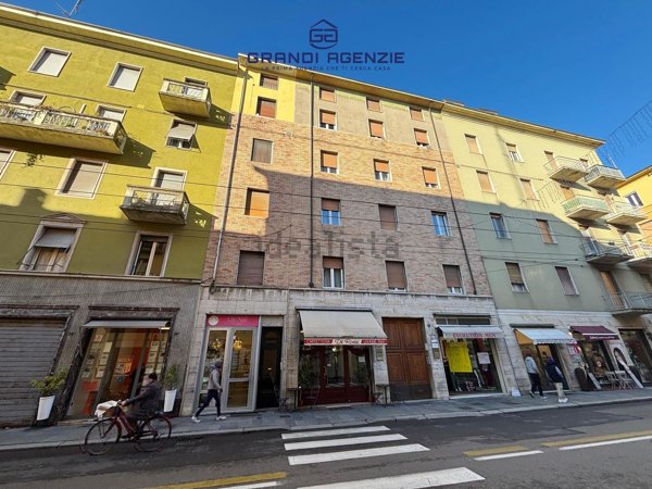 appartamento in vendita a Parma in zona Centro Storico