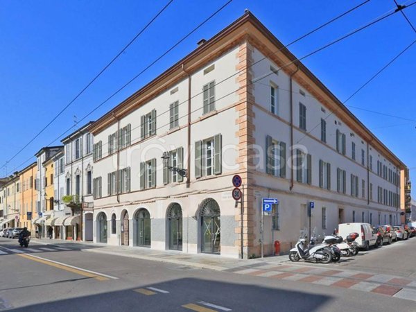 appartamento in vendita a Parma in zona Oltretorrente
