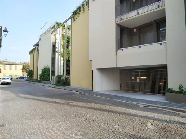 appartamento in vendita a Parma in zona Centro Storico
