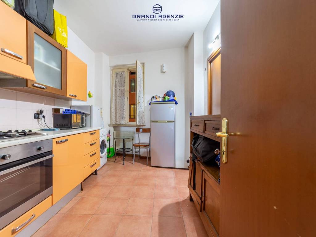 appartamento in vendita a Parma in zona Oltretorrente