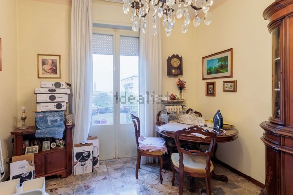 appartamento in vendita a Parma in zona Centro Storico