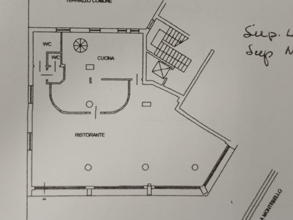 negozio in vendita a Parma