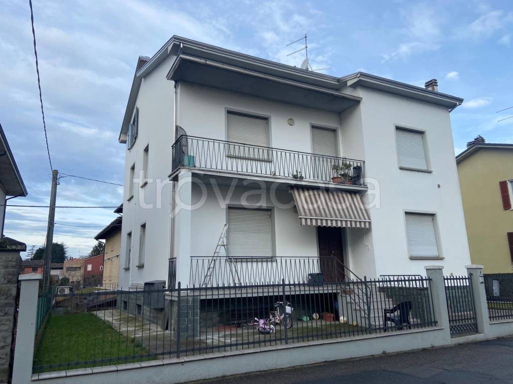 appartamento in vendita a Parma in zona Corcagnano