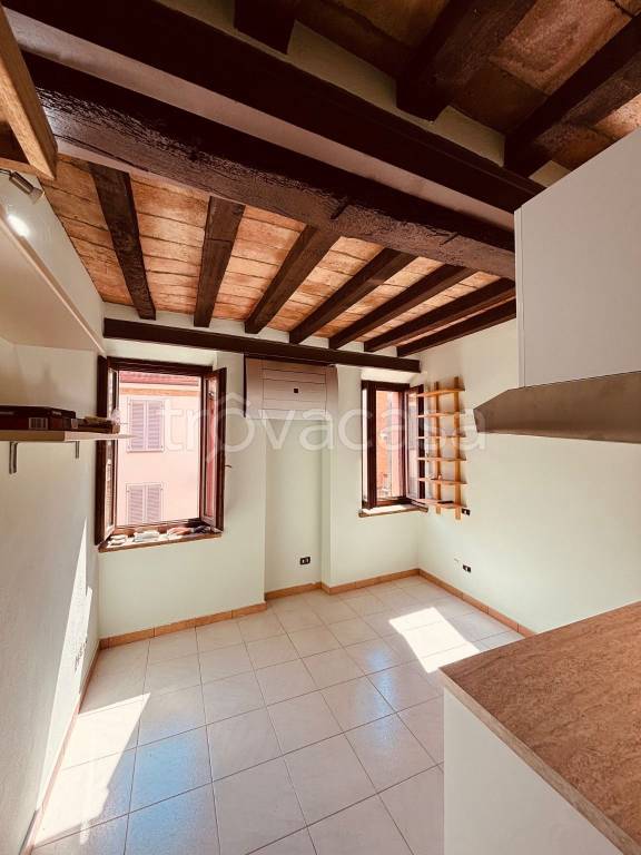 appartamento in vendita a Parma in zona Oltretorrente