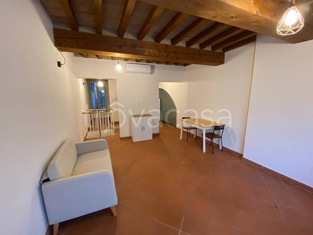 appartamento in vendita a Parma in zona Centro Storico